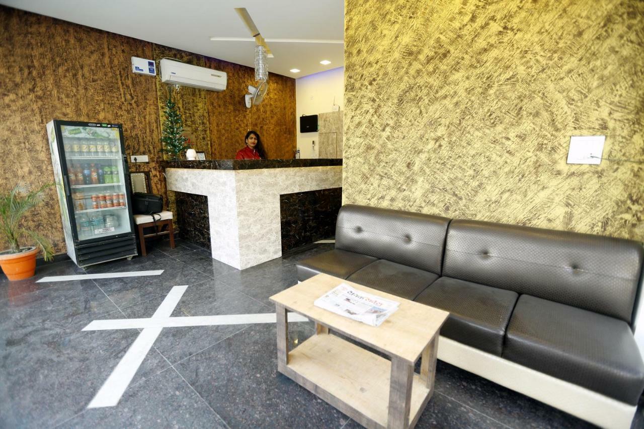 Hotel Golden Heart 阿姆利则 外观 照片